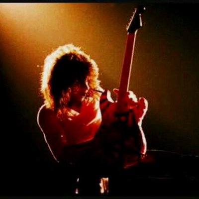 Profile Picture of John Mr Kem (@JohnMrKem) on Twitter