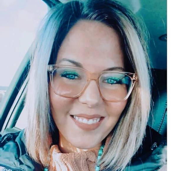Profile Picture of Paige Haney (@phaney8) on Poshmark