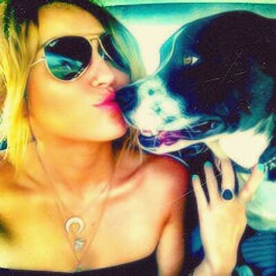 Profile Picture of Nova Parker (@NovaParker_) on Twitter