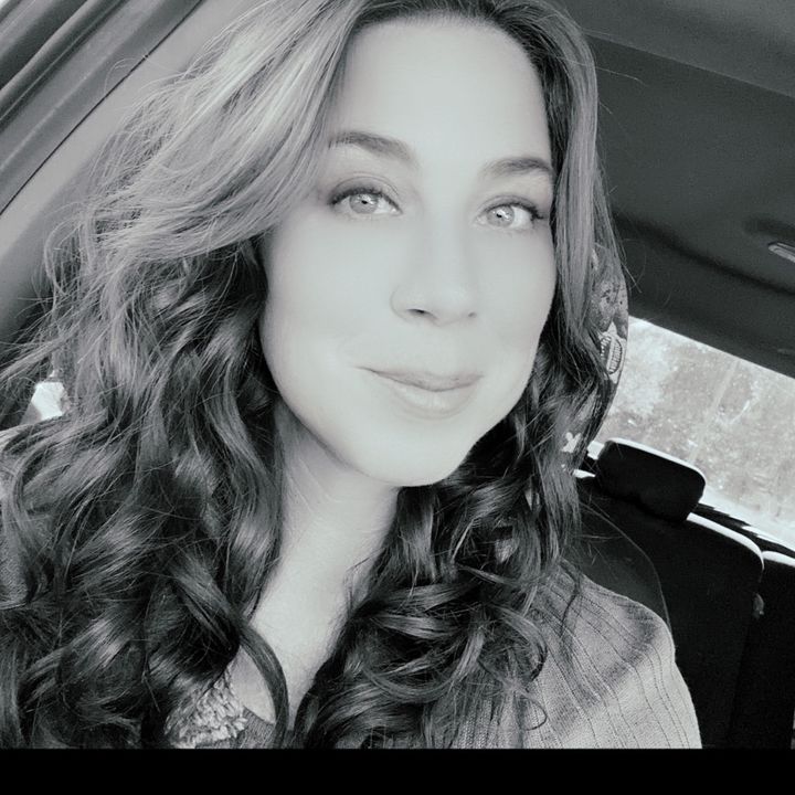 Profile Picture of Dixie Roe (@@theshinyraven82) on Tiktok