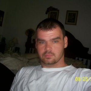Profile Picture of Paul Wizzle (@newportman01) on Myspace