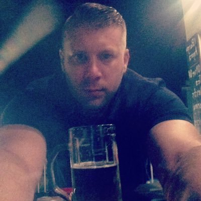 Profile Picture of James Venables (@vennyjay) on Twitter