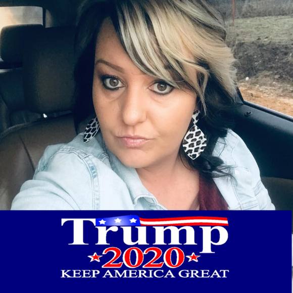 Profile Picture of Angela Wands (@kaetlynlittle99) on Poshmark