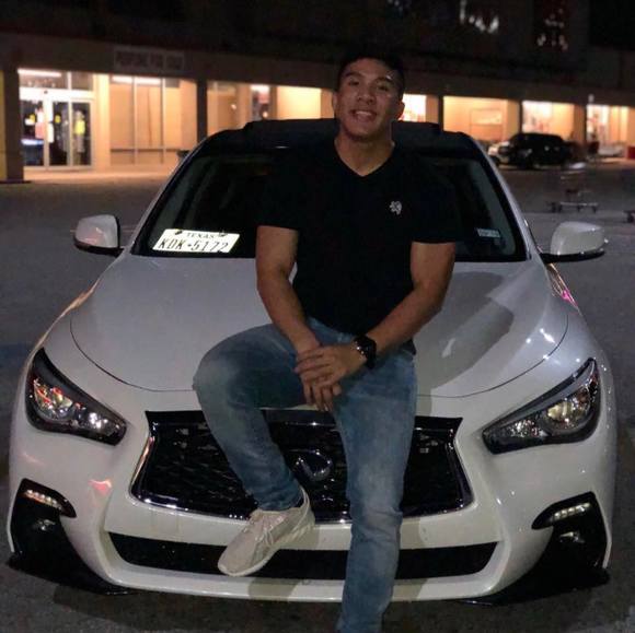 Profile Picture of Anthony Nguyen (@an630) on Poshmark