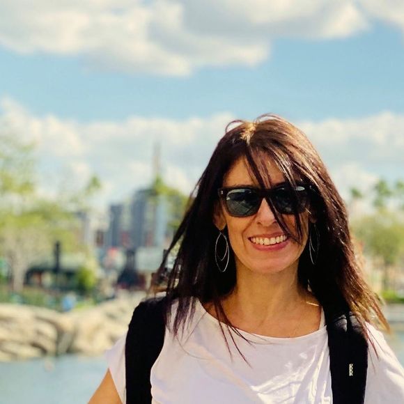 Raquel Vannucci - Poshmark Profile Picture of Raquel Vannucci (@quelvannucci) on Poshmark