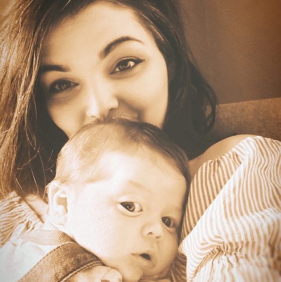 Profile Picture of Rebecca Alvarez (@rebeccaalvar391) on Poshmark