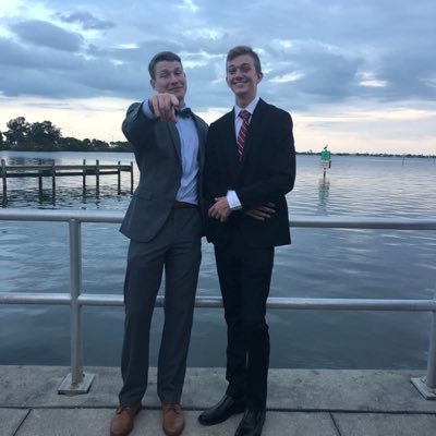 Profile Picture of Derek (@derek_grabowski) on Twitter