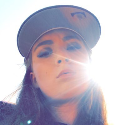 Profile Picture of Brooke Wilhelm (@makemeup3234) on Twitter