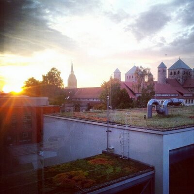 Profile Picture of Carl Nicola (@carlouy3712) on Twitter