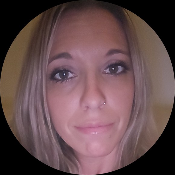 Profile Picture of Brandy Endler (@brandy9155) on Poshmark
