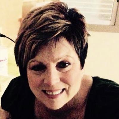 Profile Picture of Debbie Gray (@debkgray) on Twitter