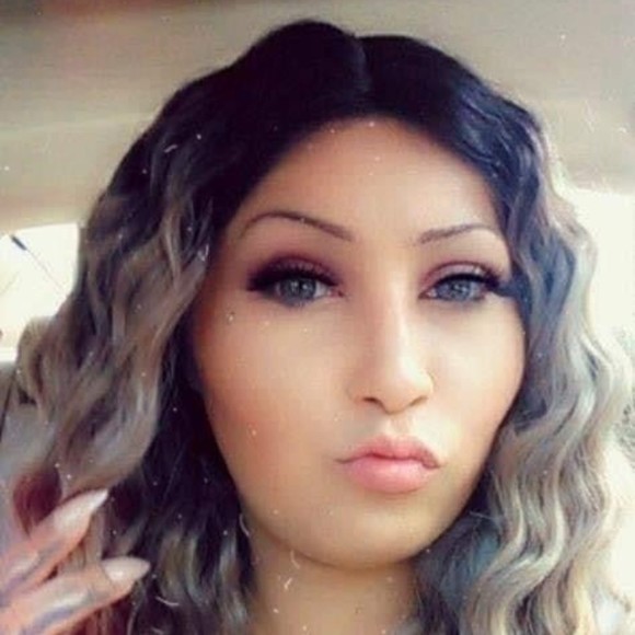 Profile Picture of Victoria Bottrill (@fflbyy4539u) on Poshmark