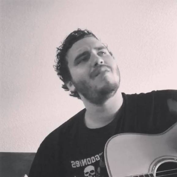 Profile Picture of Kenny Helms (@kennyg2012) on Poshmark