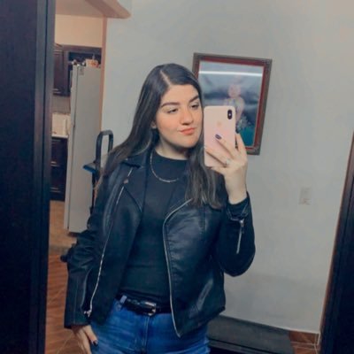 Profile Picture of Gisel Flores (@gisel_flores2) on Twitter