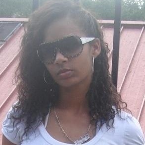 Profile Picture of Virginia Rosario (@latiti19) on Myspace