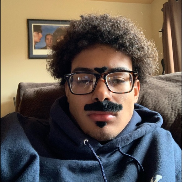 Profile Picture of Ariel Sosa (@sosaariel105) on Poshmark