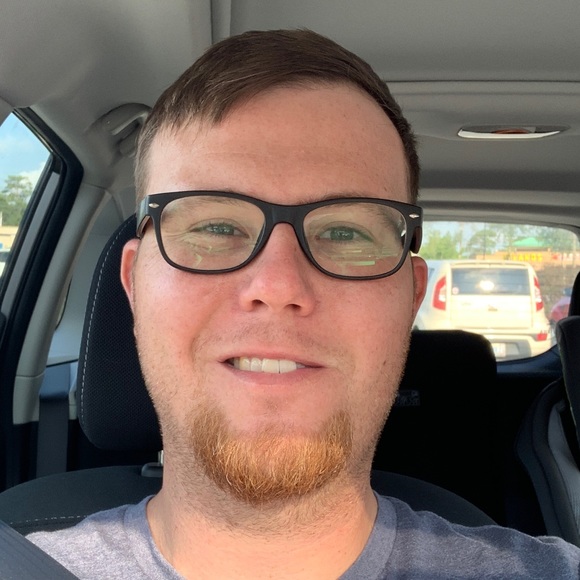 Profile Picture of Jonas Hochstedler (@jonash30287) on Poshmark