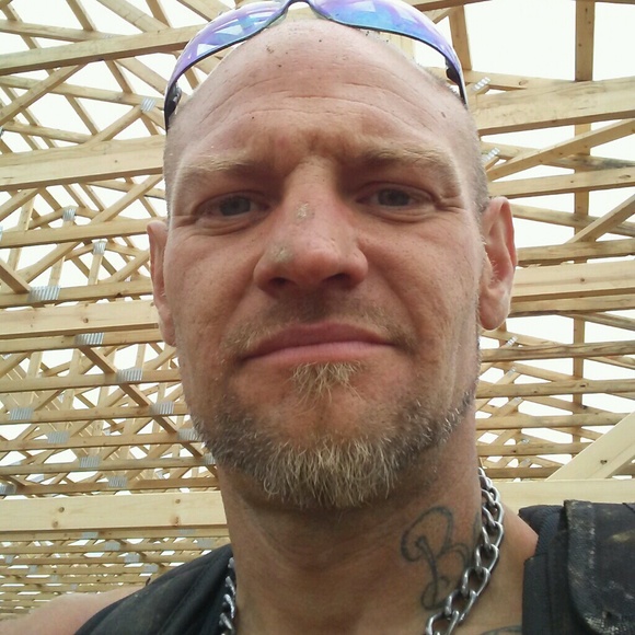 Profile Picture of Lester Ridenbaugh (@riden1982) on Poshmark