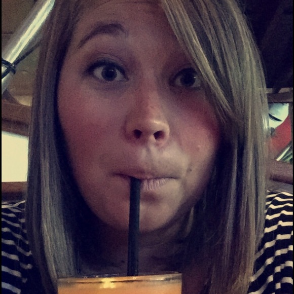 Profile Picture of Riley Widdifield (@rwiddifi) on Poshmark