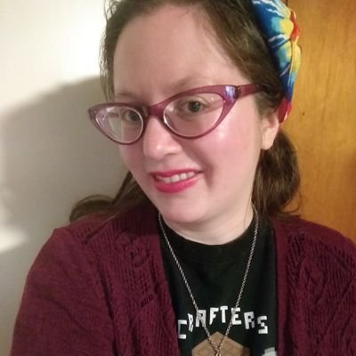 Profile Picture of Angela Cook (@angelacookwrite) on Twitter