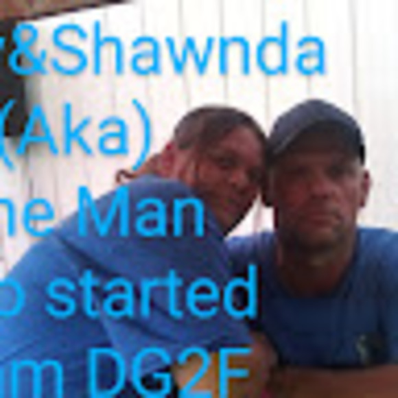 Profile Picture of Shawnda Beaman (@shawndabeaman) on Poshmark
