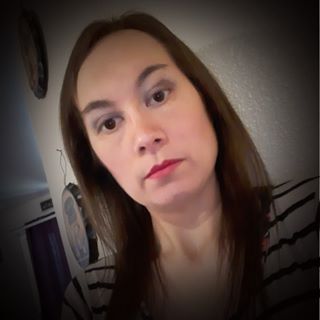 Profile Picture of Jasmine Holle (@jasmine.holle) on Facebook