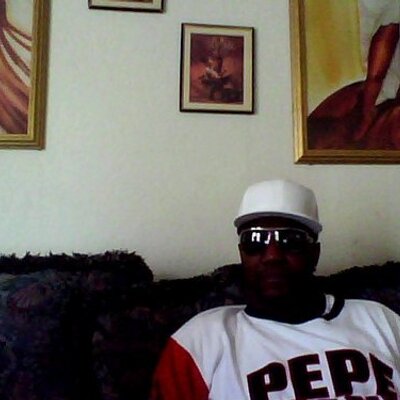 Profile Picture of FLOYD MEREDITH (@laparker38) on Twitter