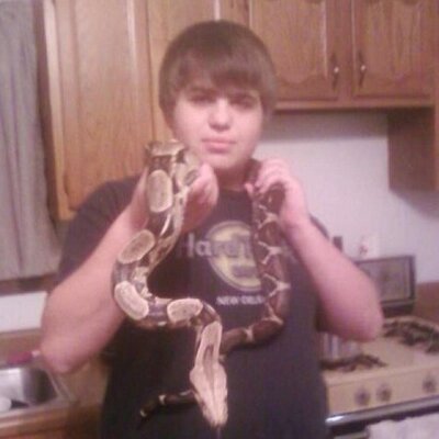 Profile Picture of Derek Lange (@DerekLangederek) on Twitter