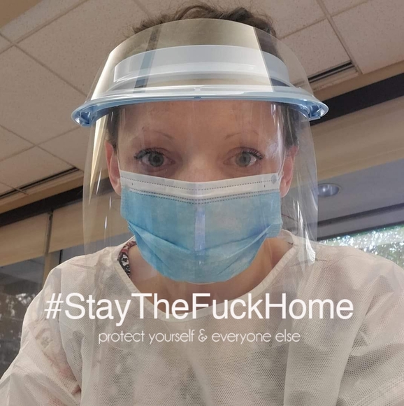 Profile Picture of Brianne Ridenour (@briebelle00) on Poshmark