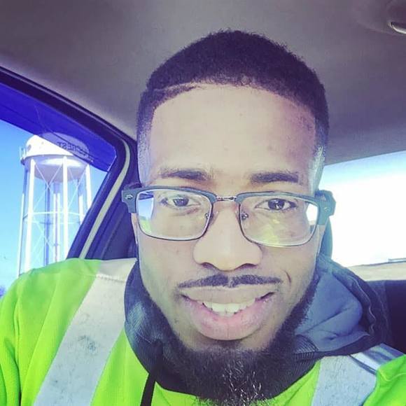 Profile Picture of Sean Adams (@ssa2488) on Poshmark