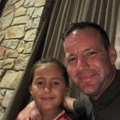 Profile Picture of Steve Trowbridge (@SteveTrowbridg9) on Twitter
