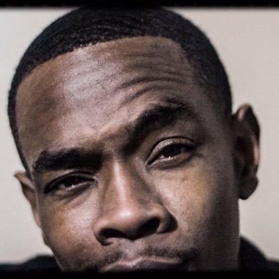 Profile Picture of Pat Wayne (@_Ygie) on Twitter