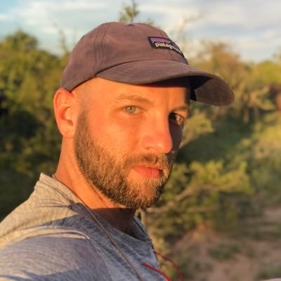 Profile Picture of Dan Couleé (@MenAgainstUggs) on Twitter