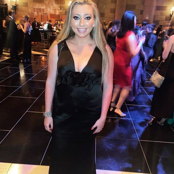 Profile Picture of Daniela Weinstein (@dweinstein100) on Poshmark