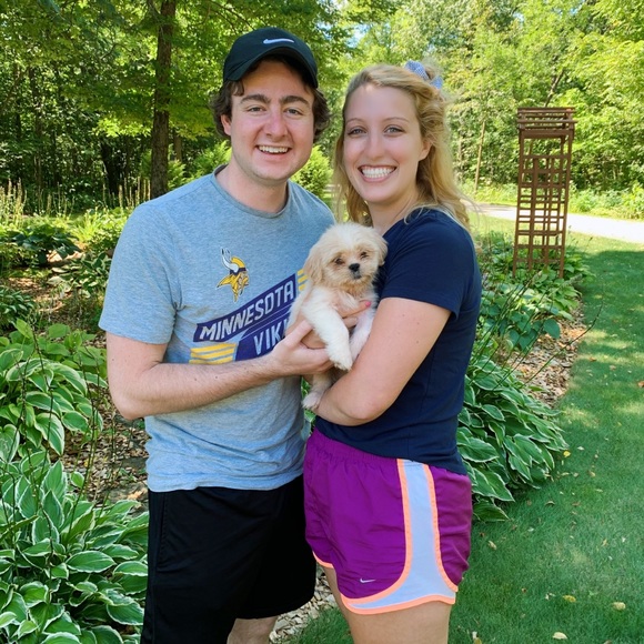 Profile Picture of Alyssa Kwitek (@akwitek) on Poshmark