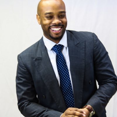 Profile Picture of Darryl Thaxton (@DLouisthax) on Twitter