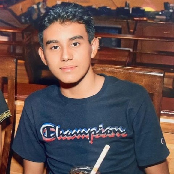 Profile Picture of Joel Romero (@joelromero375) on Poshmark