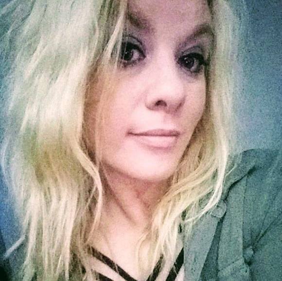 Profile Picture of Daniele Roark (@danieleroark) on Poshmark