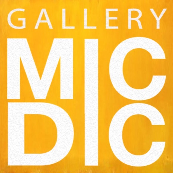 Profile Picture of Michael Dickson (@micdiccreative) on Poshmark