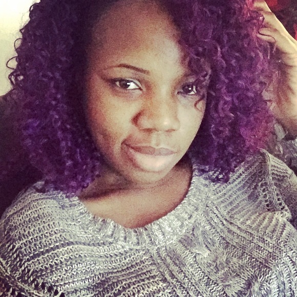 Profile Picture of Weyata Karneh (@wkarneh) on Poshmark