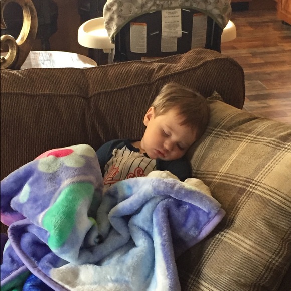 Profile Picture of Julie Haapala (@haapala2) on Poshmark