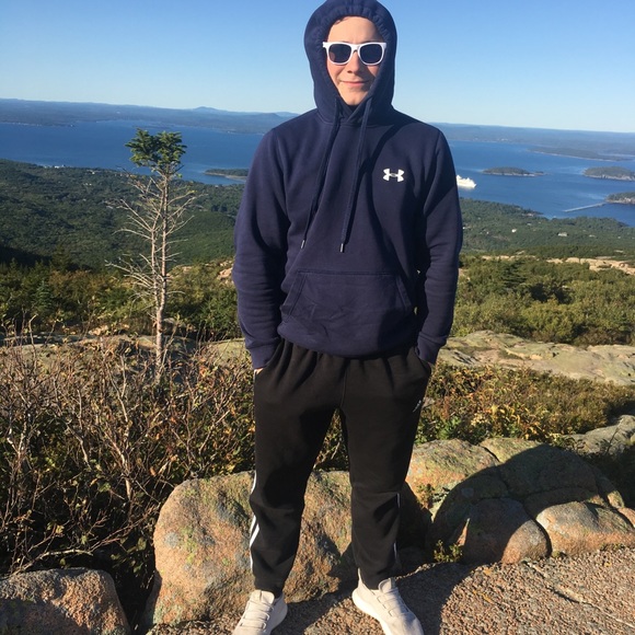 Profile Picture of Jack Welshons (@jackwel2) on Poshmark