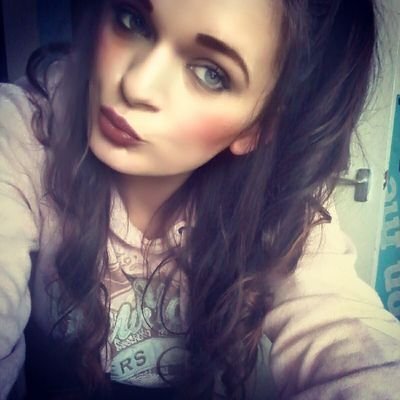 Profile Picture of Lisa Mcinally (@lisaxmcinallyx) on Twitter