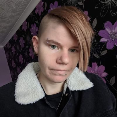 Profile Picture of Vicky Jarvis (@vickyjarvis141) on Twitter