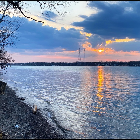 Profile Picture of Alexander Schad (@enjoynature92) on Poshmark