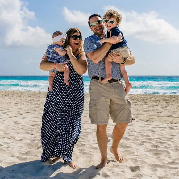 Profile Picture of Erica Jayne (@iam2trendy) on Poshmark