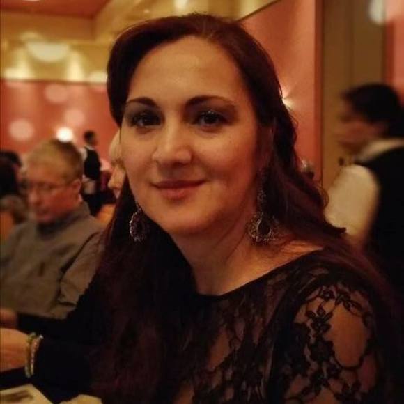 Profile Picture of Irma Gomarteli (@irmamamu) on Poshmark