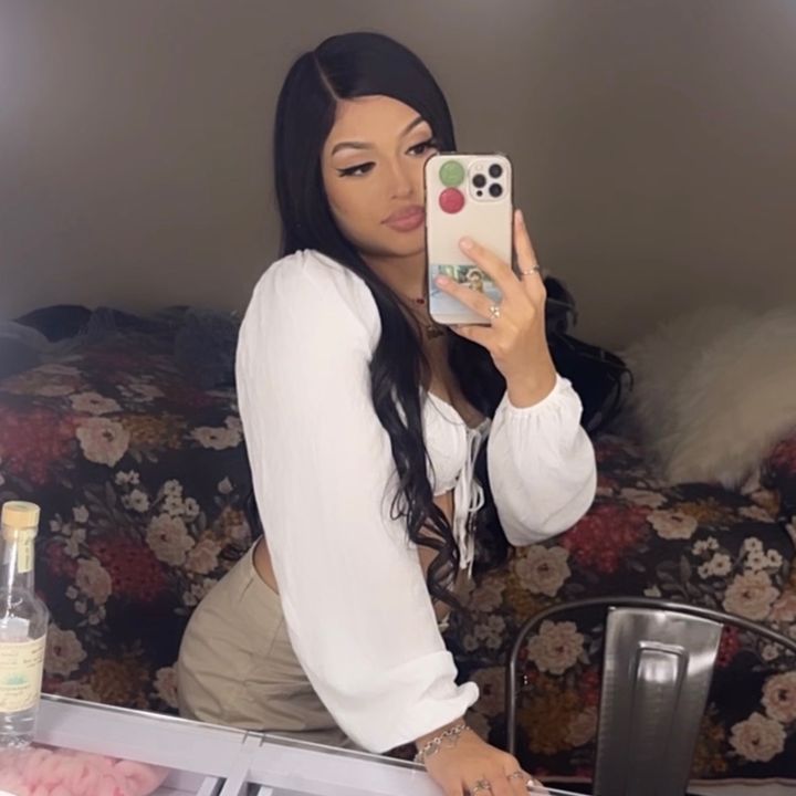 Profile Picture of lindaa (@throwedhoee) on Tiktok