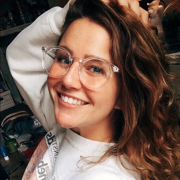 Profile Picture of Deirdre Ryan (@lecron407) on Poshmark