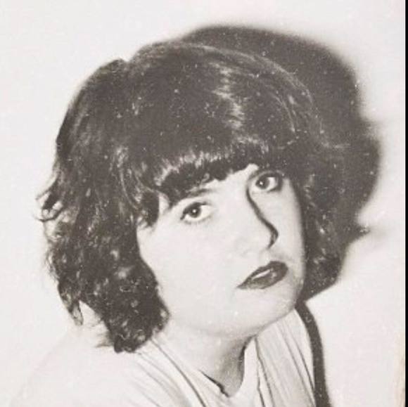 Profile Picture of Becca Toskes (@btoskes) on Poshmark